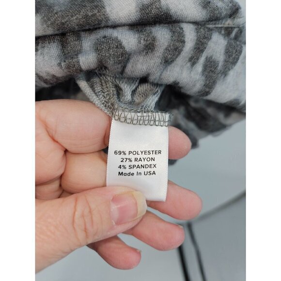 Peyton Jensen Blakely Animal Print Top Womens Sz S Small Dolman Baggy Boxy Soft - Picture 12 of 12